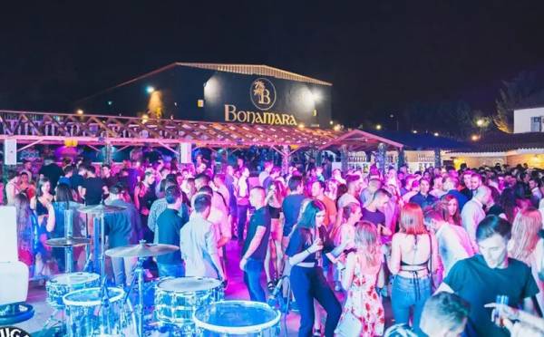 Fiesta los Miércoles Terraza Bonamara Madrid