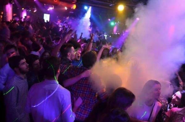 Fiesta Miercoles en Copernico