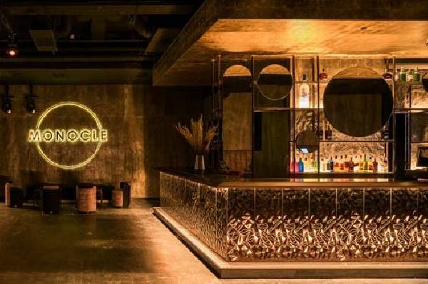 Fiesta Nochevieja discoteca Monocle Madrid