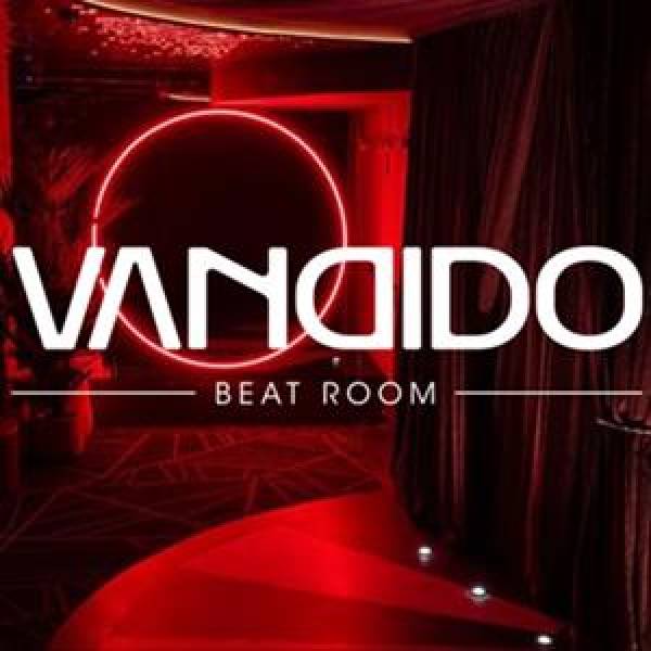 Fiesta Nochevieja discoteca Vandido Madrid