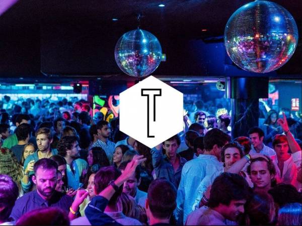 San Valentín en la Discoteca Tiffanys Madrid. Romance y diversión que no te puedes perder